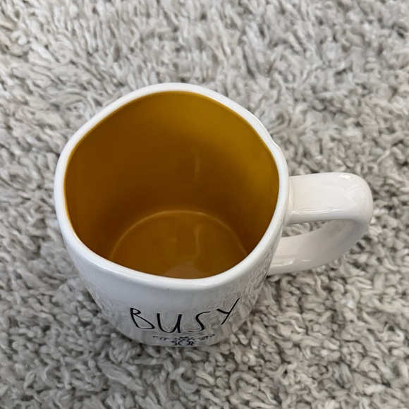 Rae Dunn Busy Bee White and Yellow Mug NWOT - Picture 2 of 4